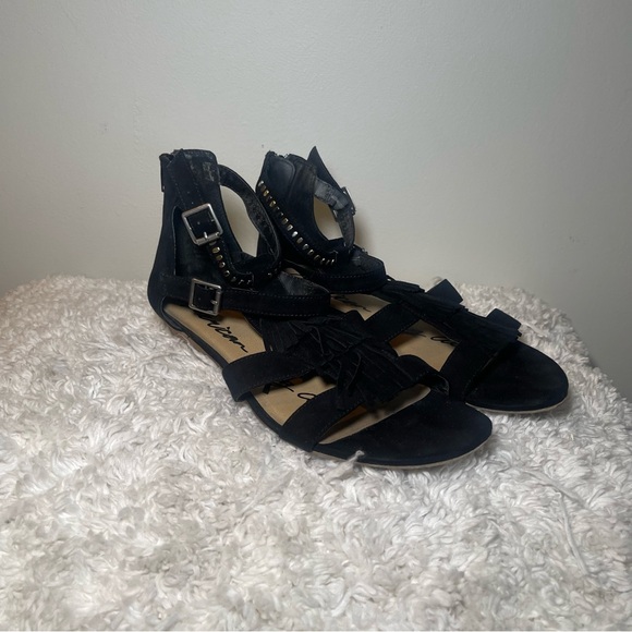 America Rag Fringe Gladiator Sandals - Picture 1 of 8